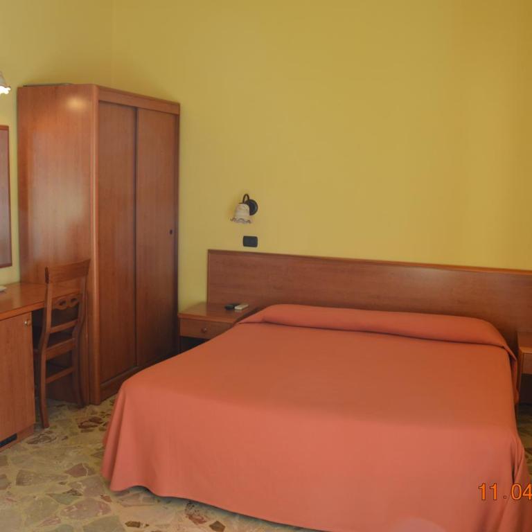 Mare e Sole Villa Urso - Camera Matrimoniale/Doppia con Letti Singoli - 2