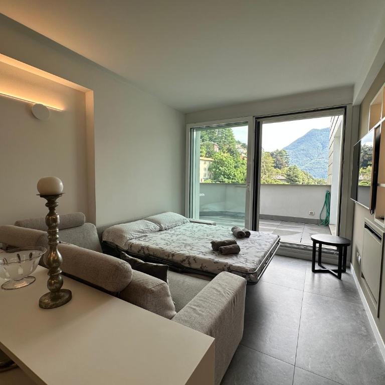 Luxury Lake View Apartment - Lake Como - Cernobbio - Appartamento con 2 Camere da Letto e Vista Lago - 21