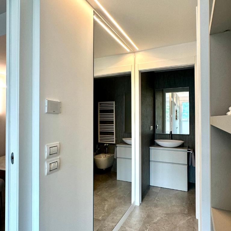 Luxury Lake View Apartment - Lake Como - Cernobbio - Appartamento con 2 Camere da Letto e Vista Lago - 52