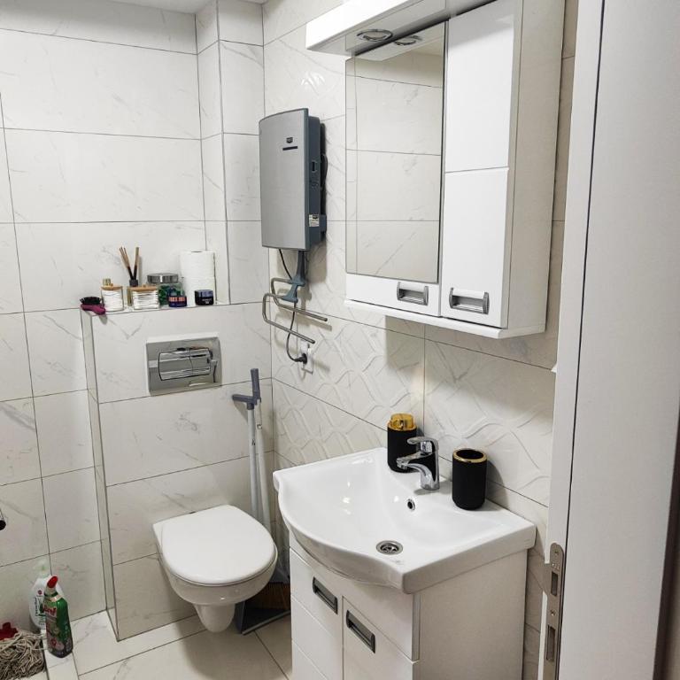 Apartman KUM - One-Bedroom Apartment - 12
