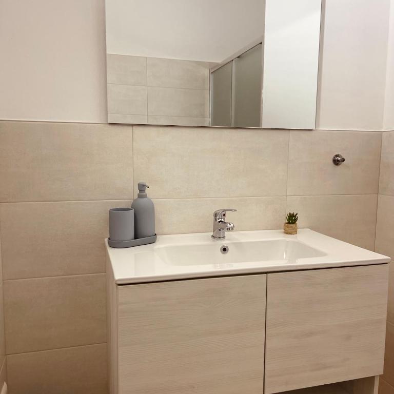 Garda Havens - Camera Quadrupla con Bagno Privato - 5