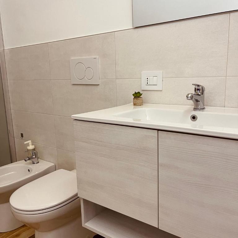 Garda Havens - Camera Quadrupla con Bagno Privato - 13