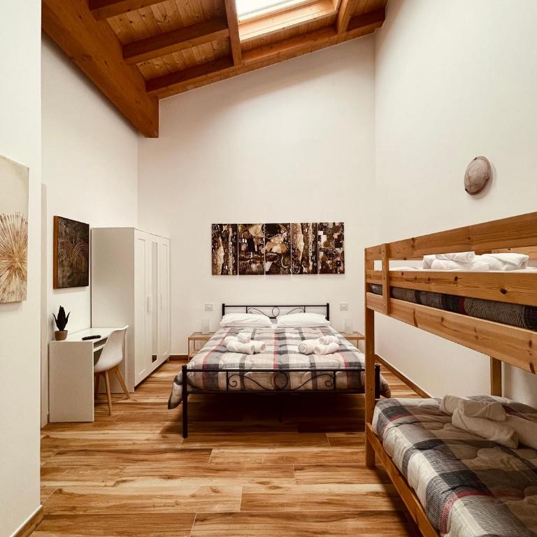 Garda Havens - Camera Quadrupla con Bagno Privato - 9