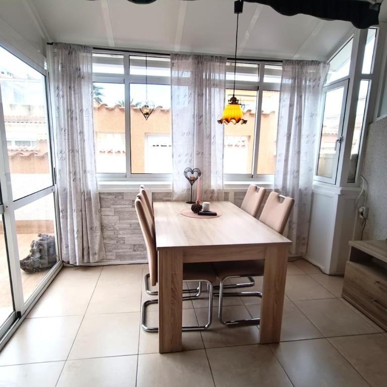 Charming Quadro-Pool-Roof Terrace-Los Altos-Torrevieja PMT04 - Three-Bedroom Apartment - 22