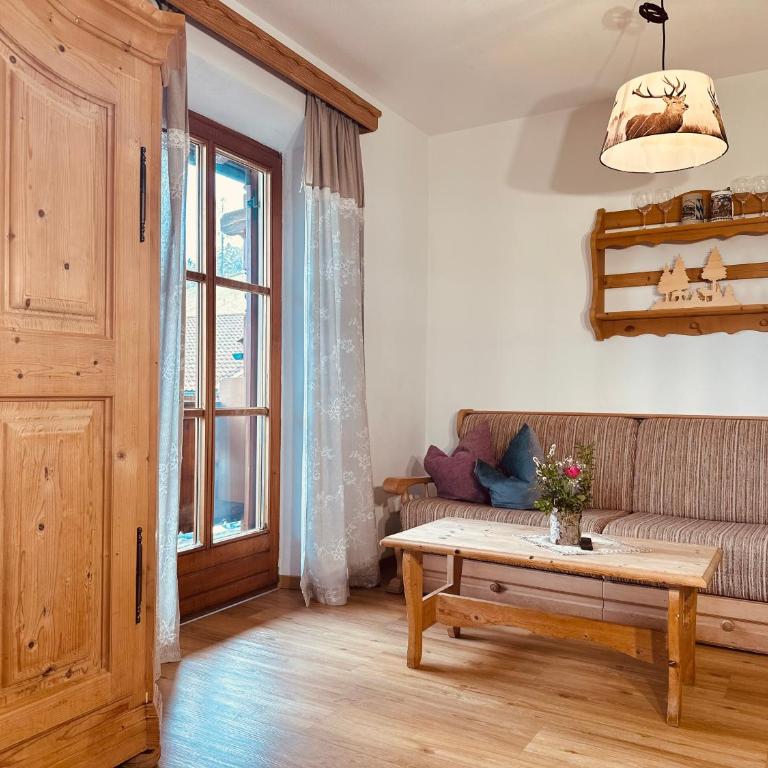 Ferienwohnung Beim Raffner, Bergblick, Natur, Ruhpolding - Apartment mit 1 Schlafzimmer und Balkon - 22
