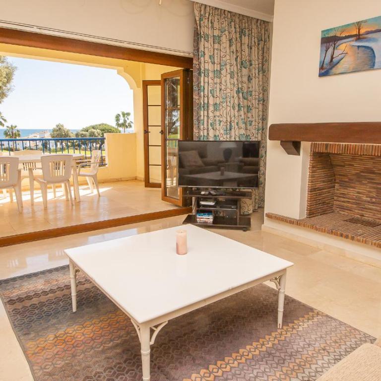 Los Castillos 36 - Apartamento con vistas al jardín - 2