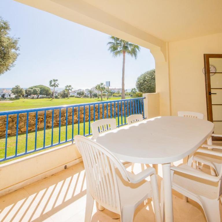 Los Castillos 36 - Apartamento con vistas al jardín - 17