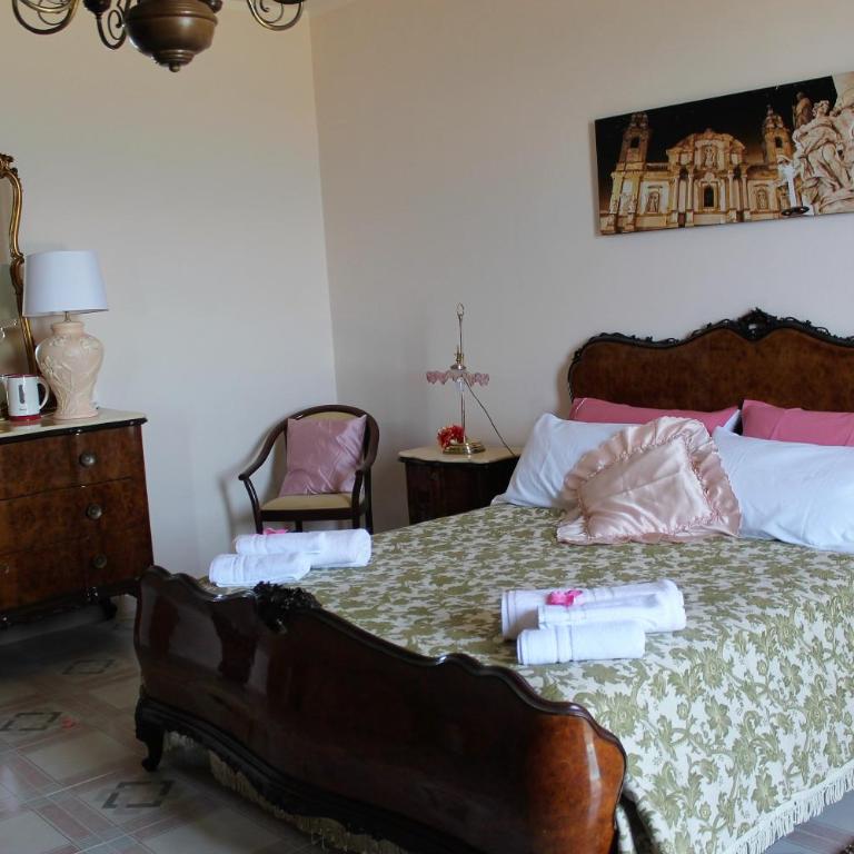Palazzo Scavone - Four-Bedroom House - 24