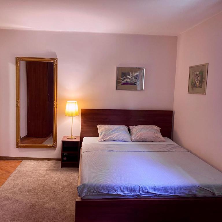 Dorcoleta Apartment - One-Bedroom Apartment - 3