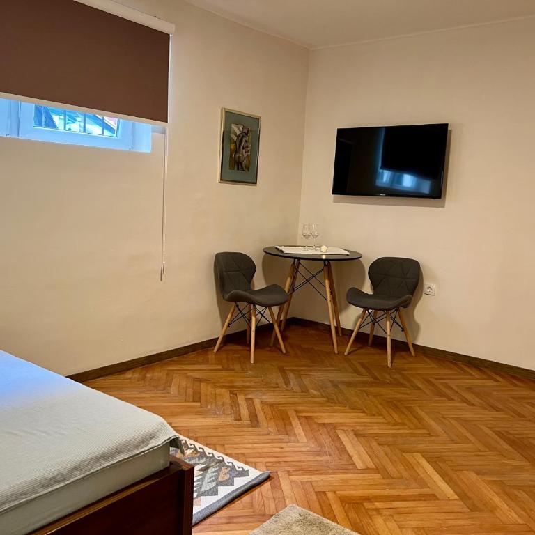 Dorcoleta Apartment - One-Bedroom Apartment - 7
