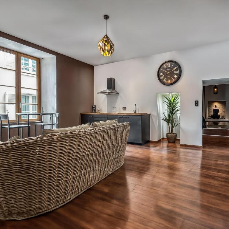 Suite Zen & jacuzzi - Une parenthèse de détente Nouveau! DAY USE! - Appartement - Rez-de-Chaussée - 2