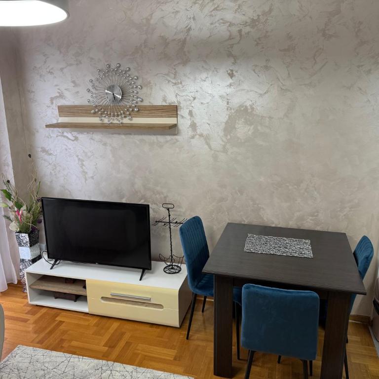 Centar 94 Apartmani - Apartman sa 1 Spavaćom Sobom - 3