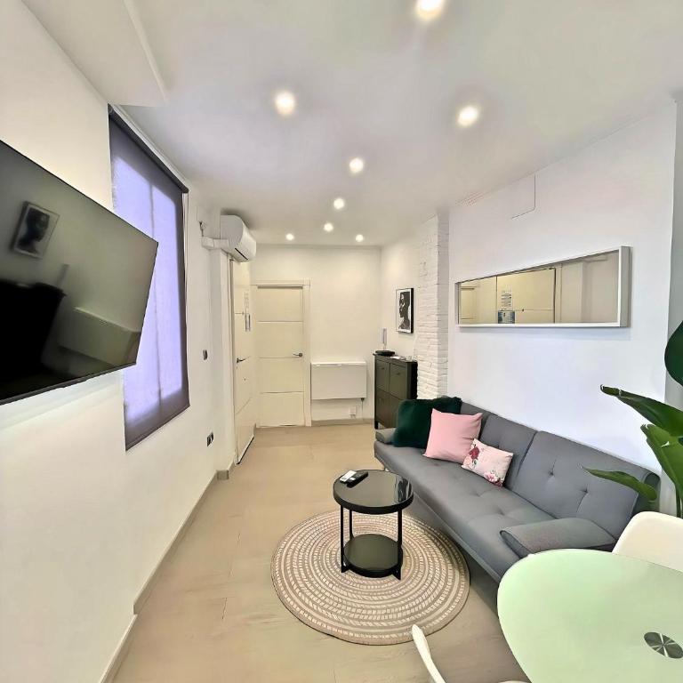 Excellent location Malaga centro historico 2 bed flat - Two-Bedroom Apartment - 6