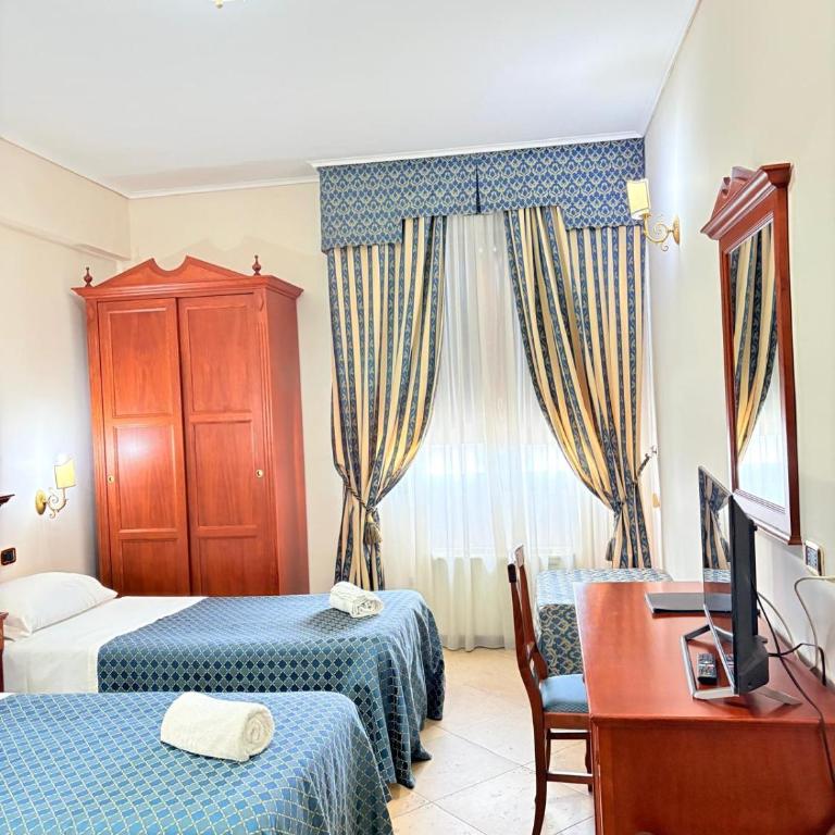 D'Angelo Palace Hotel - Camera Tripla - 5