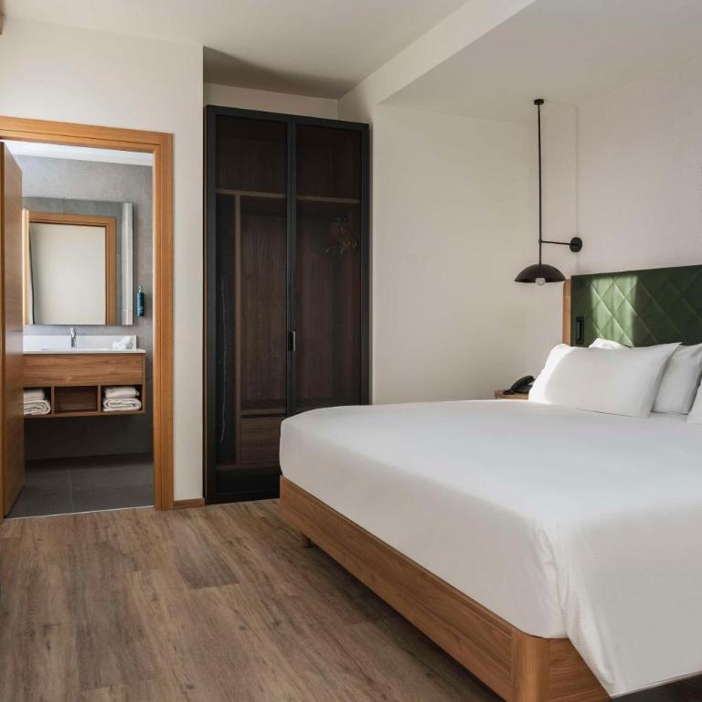 Hilton Garden Inn Padova City Centre - Junior Suite - 8