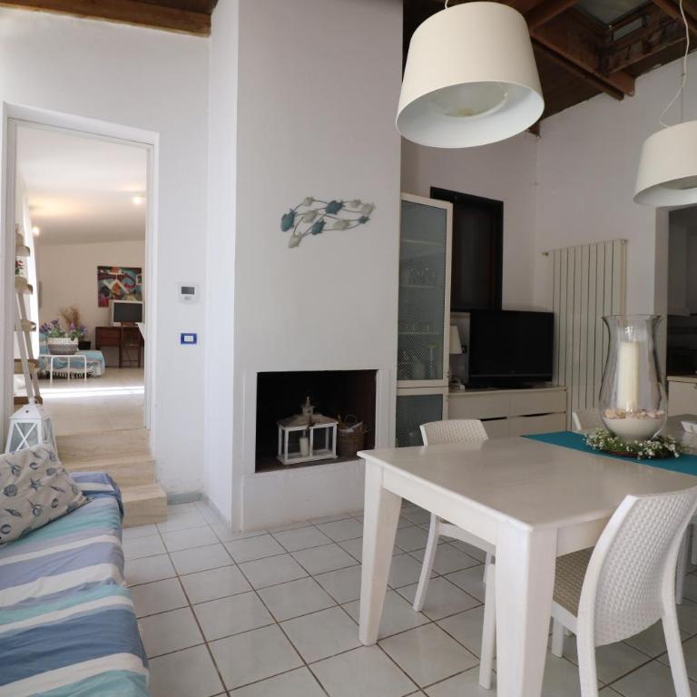 Villa Patrizia Mediterranean Charm & Deluxe Comfort in Otranto Sleeps 6 Wifi & AC - Villa con 2 Camere da Letto - 19
