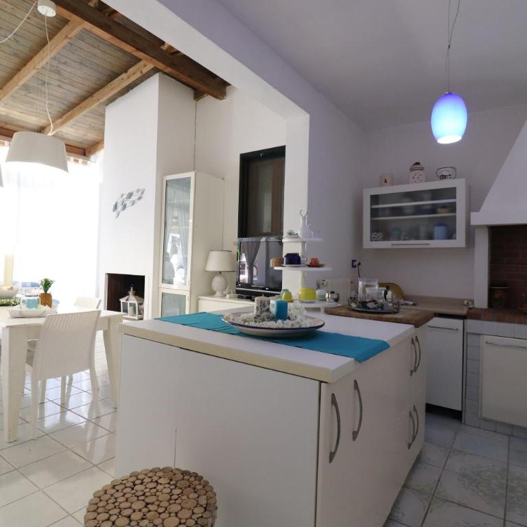 Villa Patrizia Mediterranean Charm & Deluxe Comfort in Otranto Sleeps 6 Wifi & AC - Villa con 2 Camere da Letto - 60