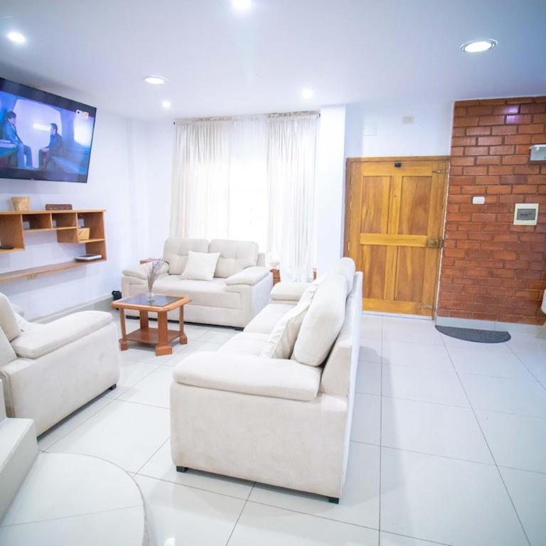 Modern House with Terrace! Near the Beaches - Three-Bedroom House - 17
