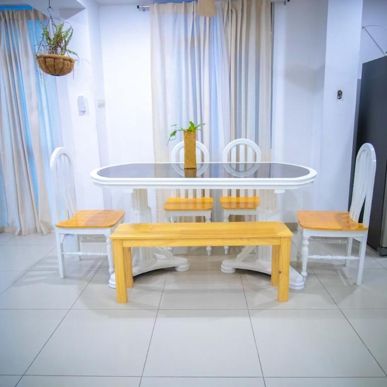 Modern House with Terrace! Near the Beaches - Three-Bedroom House - 19