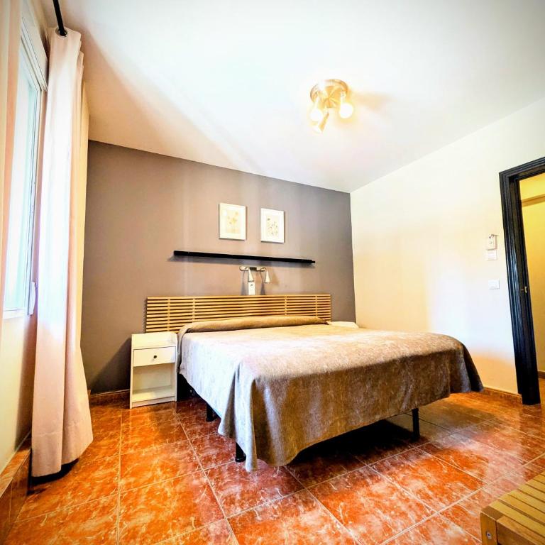 Hostal Jentoft - Habitación Doble Estándar con aparcamiento gratuito - 1 o 2 camas - 4