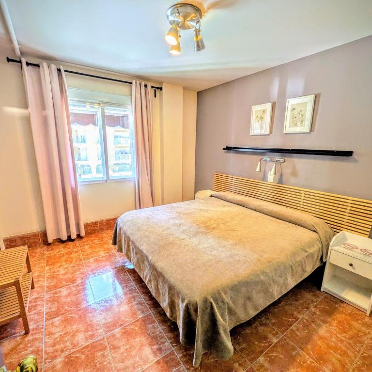 Hostal Jentoft - Habitación Doble Estándar con aparcamiento gratuito - 1 o 2 camas - 1
