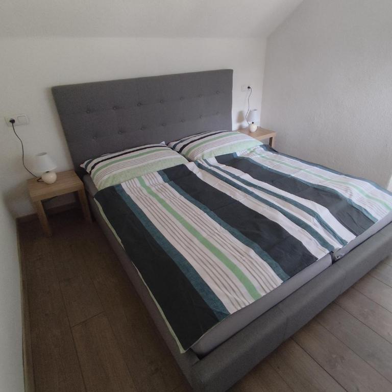 Eva's Ferienwohnung - Apartment mit 1 Schlafzimmer - 2