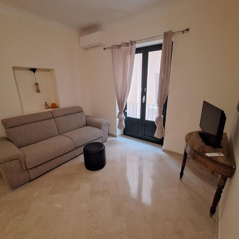 Torre Pali vacation home - Three-Bedroom Apartment - 1