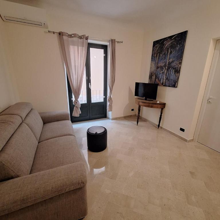 Torre Pali vacation home - Three-Bedroom Apartment - 14