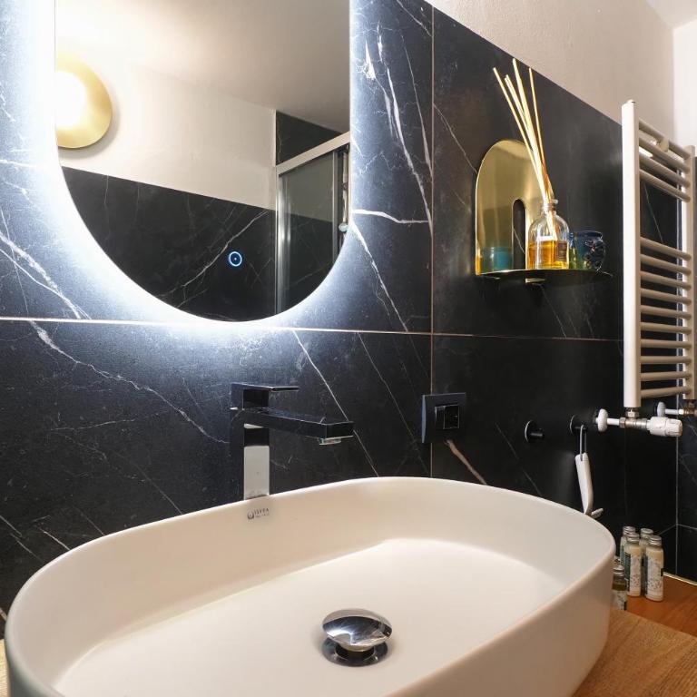 Suite 54 - Cozy Central Milan Apartment - Near Metro - Appartamento con 1 Camera da Letto - 13