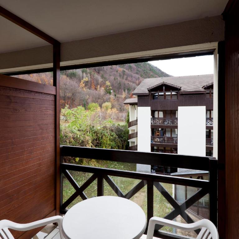 Studio 4 pers, balcon spacieux, WIFI, parking, animaux admis - Studio - 7