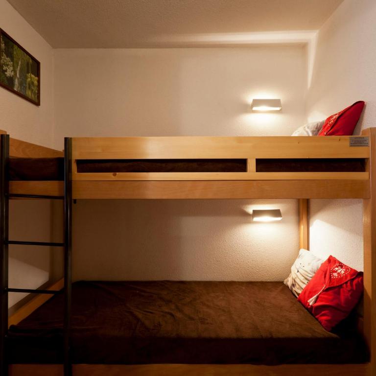 Studio 4 pers, balcon spacieux, WIFI, parking, animaux admis - Studio - 11