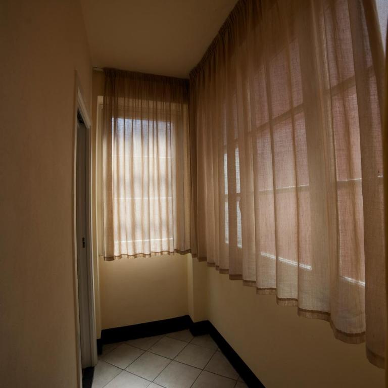 Erasmo Rooms & Breakfast - Camera Tripla - 6
