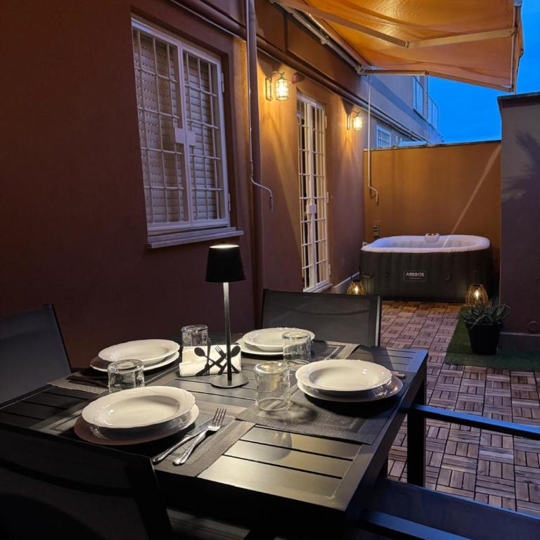 Welcoming Vatican Garden Home - with Hot Hub - Appartamento con 1 Camera da Letto e Vasca Idromassaggio - 75