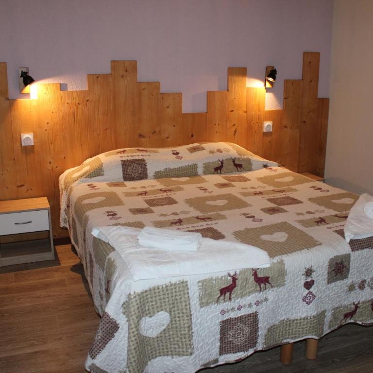 Village Vacances Le Gîte Châtel - Chambre Simple Standard - Vue sur Montagne - 3