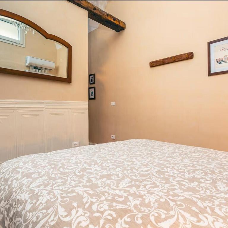 Tano House - One-Bedroom Apartment - 12