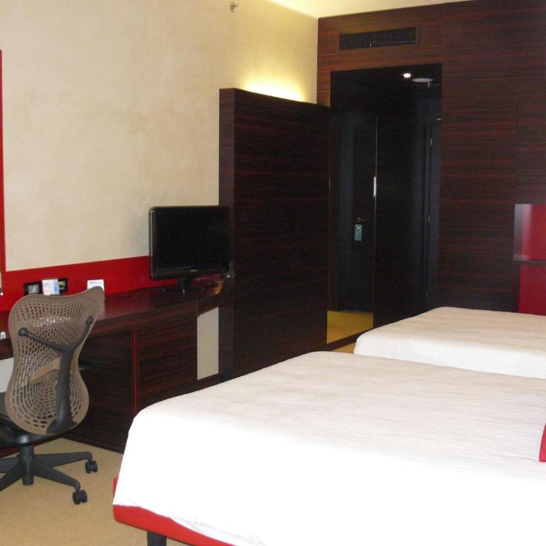 Hilton Garden Inn Lecce - Camera Doppia con Letti Singoli - 3
