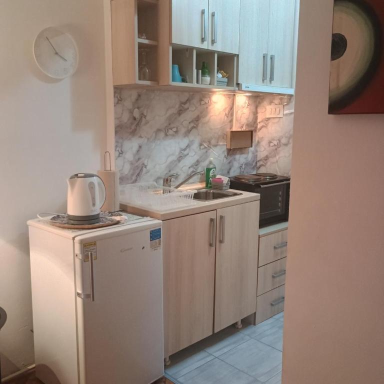 Cosy Central Studio Jana - One-Bedroom Apartment - 25