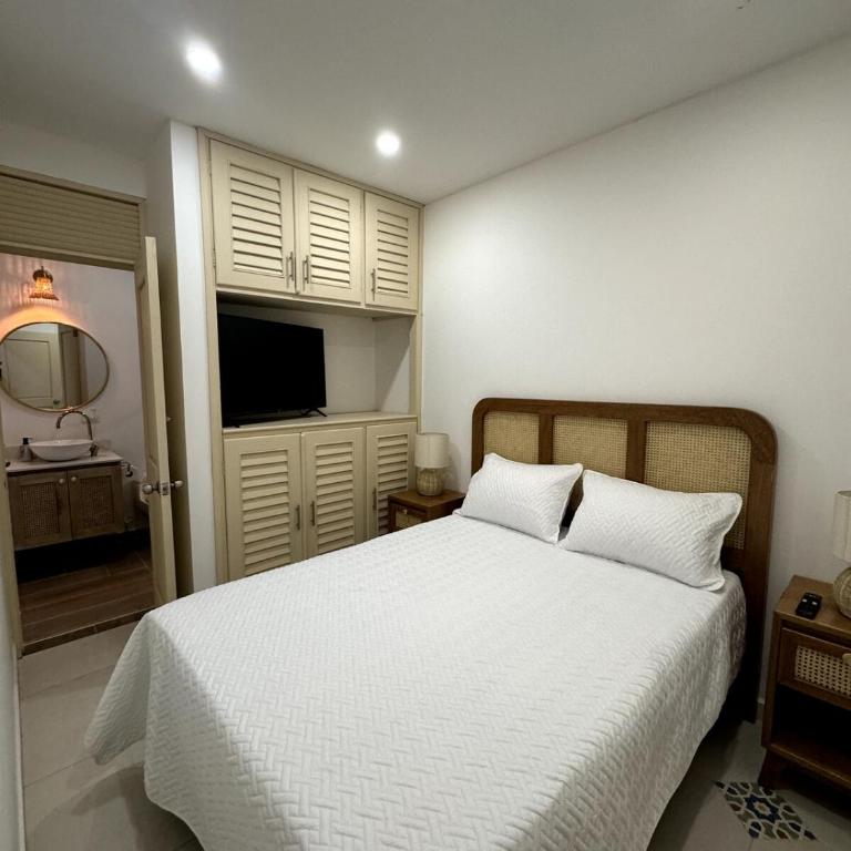 Apartamento amplio y moderno cerca al parque - Apartment - 3