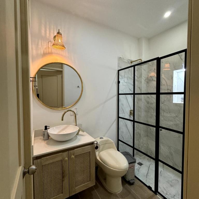 Apartamento amplio y moderno cerca al parque - Apartment - 6
