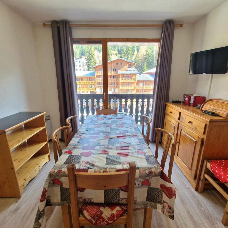 Appartement cosy 4/6 pers, balcon Est, centre-station, proche pistes et commerces - FR-1-265-193 - Apartment (6 Erwachsene) - 9
