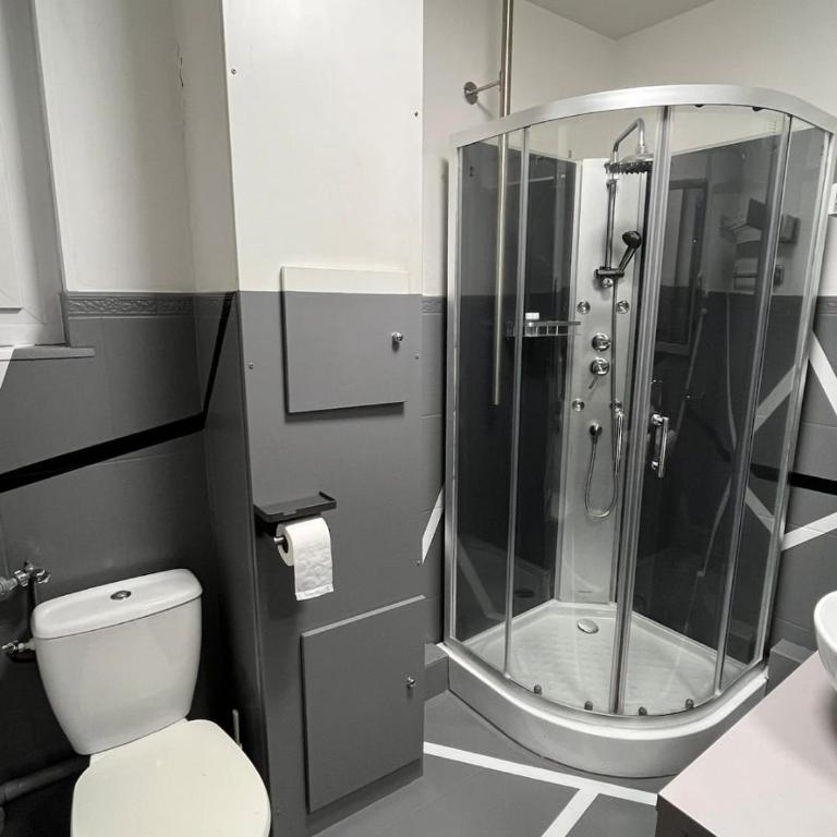 Elegant & Peaceful - Private Parking - Apartment mit 2 Schlafzimmern - 4