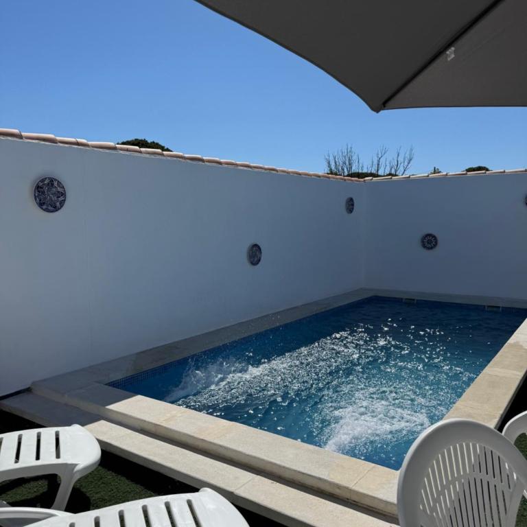 Apartamento con piscina y jardín - Casa de 3 dormitorios - 5