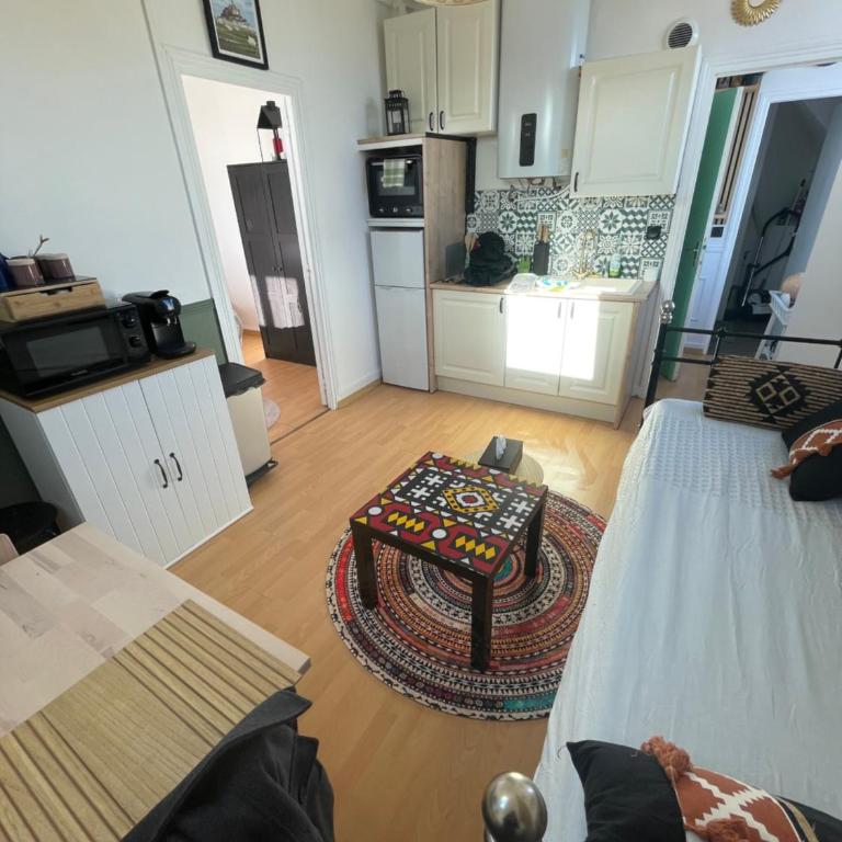 Un cocon au Presbytère avec place de parking voiture gratuite - Apartamento de 1 dormitorio - 11