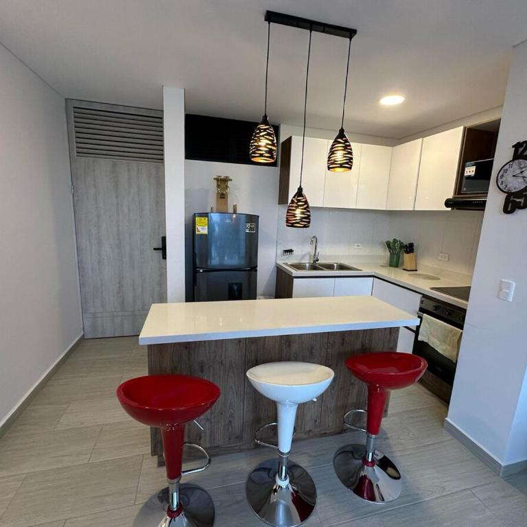 Amara305 Hermoso apartamento tipo estudio en barrio Laureles con balcon - Three-Bedroom Apartment - 32