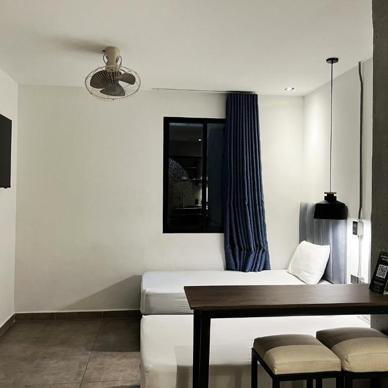 Apartahotel con Piscina - Habitación Doble - 2 camas - 11
