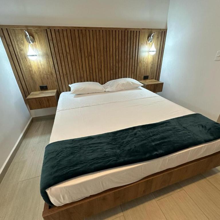 Amara404 Lindo apartaestudio tipo estudio en barrio Laureles con balcon - Apartamento de 2 dormitorios - 22