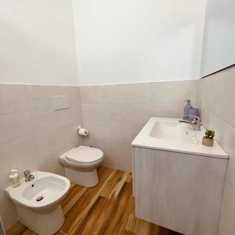 Garda Havens - Camera Tripla con Bagno Privato - 7