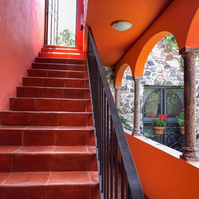 Fabulous House with Magical Views - Two-Bedroom House - 31