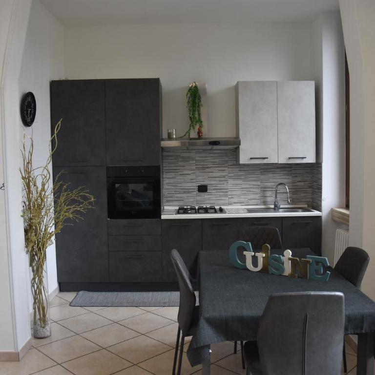 Central House - Appartamento con 2 Camere da Letto - 8