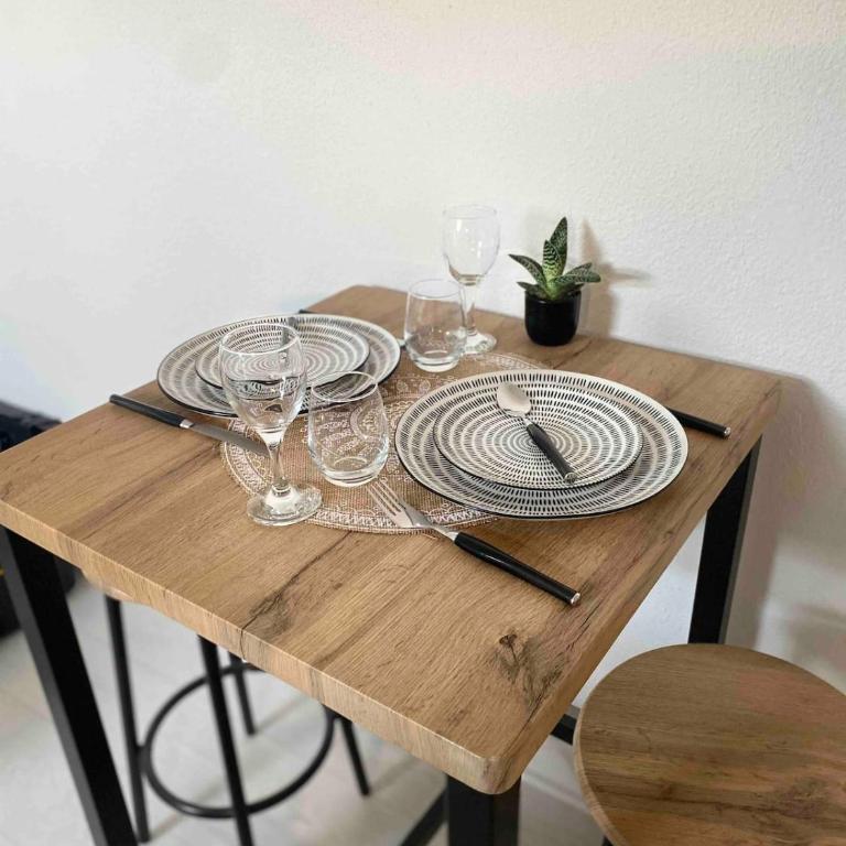 Studio Cosy Centre de Reims - One-Bedroom Apartment - 6